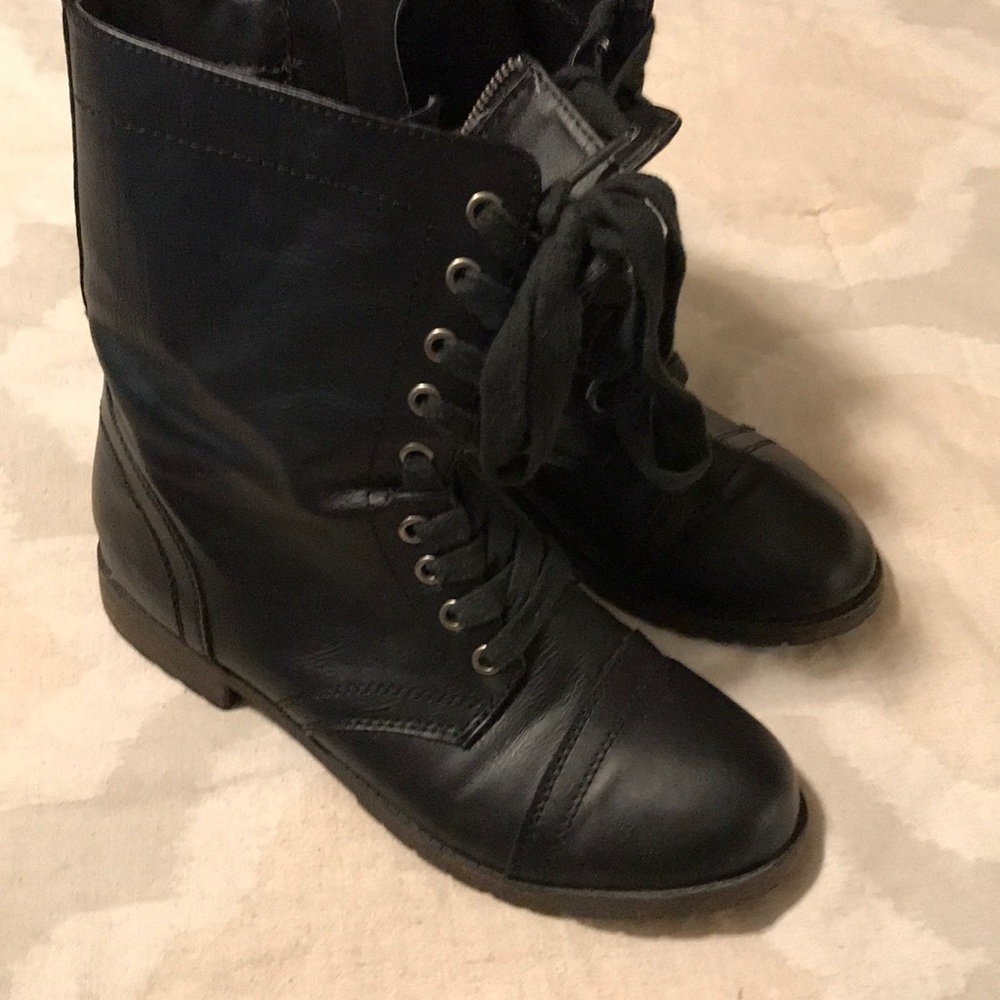 Black boots